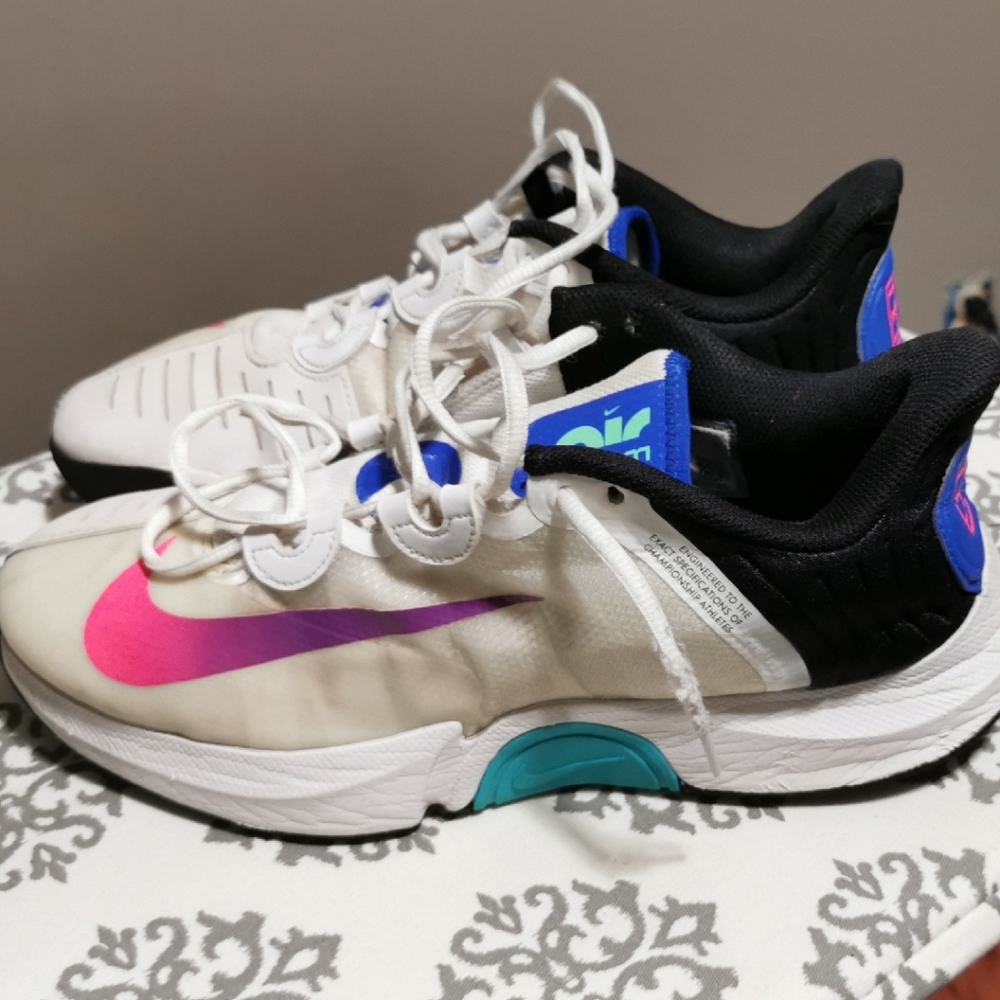 Nike Air Turbo Athletic Shoes with Pink and Purple Accents
